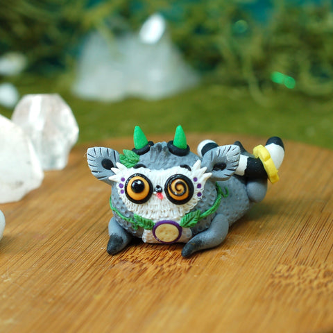 Loony Lemur weebeast ✦ green aventurine life source