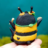Eva Honey Bee ✦ Weebeast #340 ✦ w/ amber Life Source